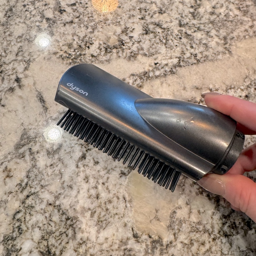 DYSON Air-wrap smoothing brush attachment in Grey, AUTHENTIC